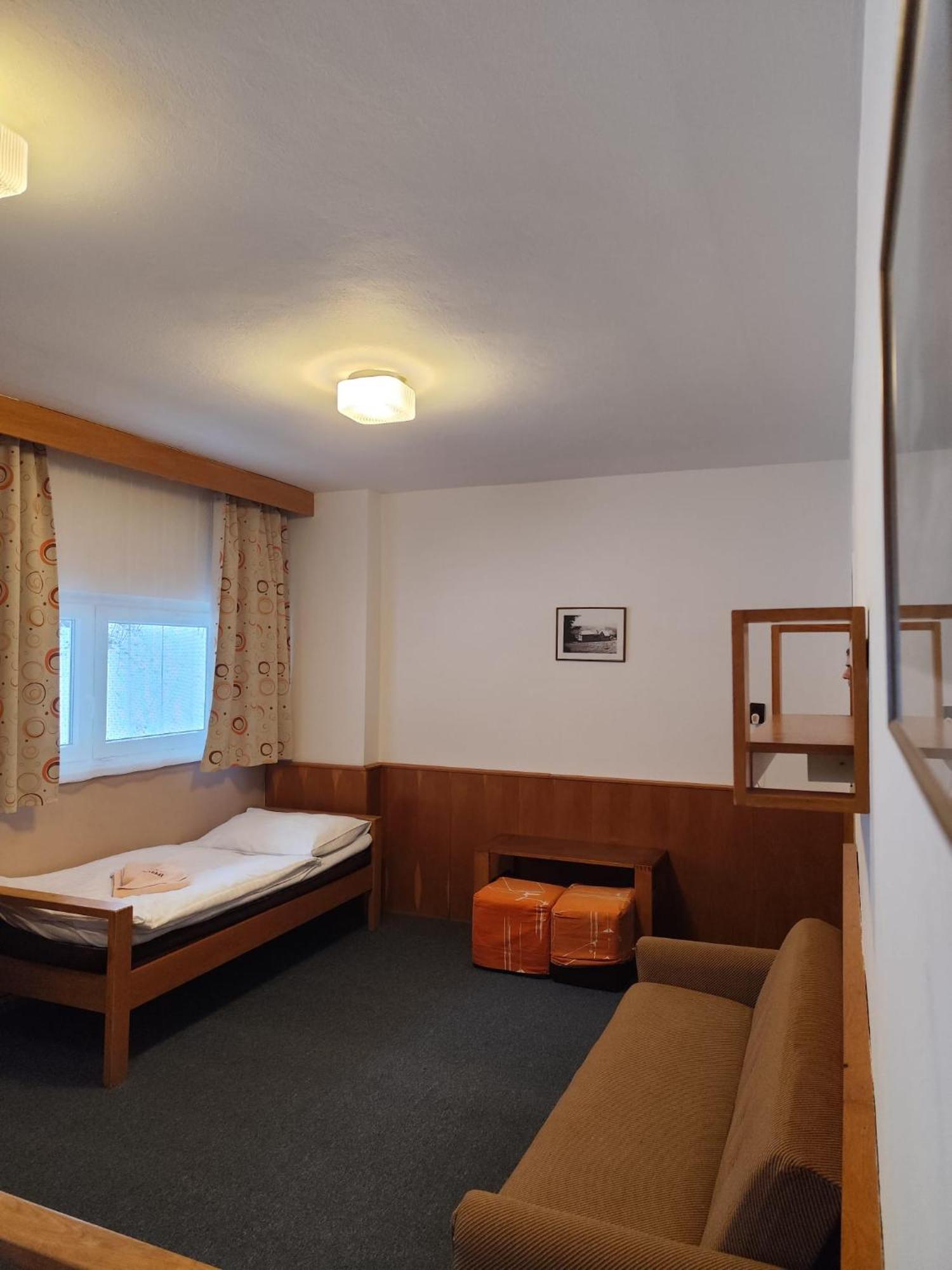 Horsky Hotel Kubat Benecko Bagian luar foto